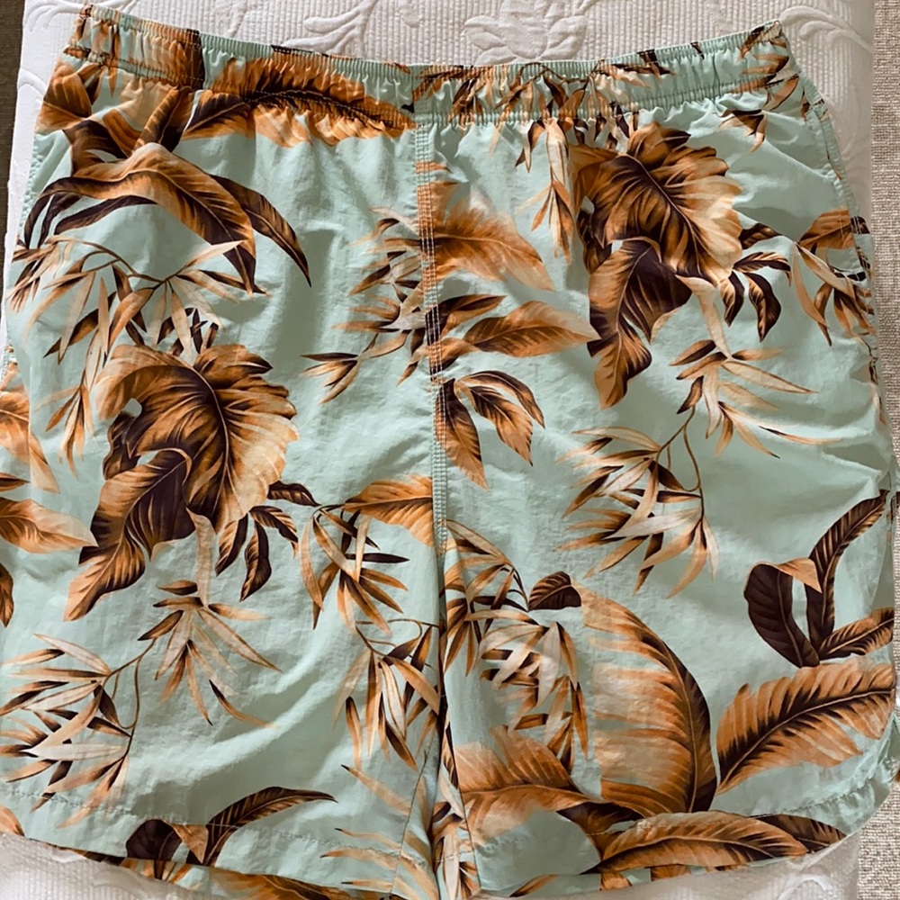 Tommy Bahama 7-inch floral swim trunks.